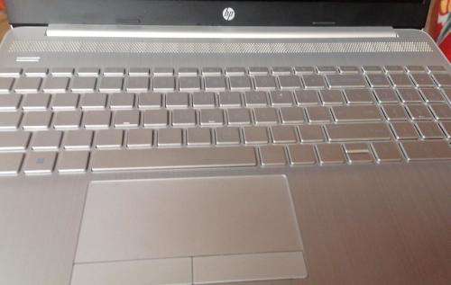 Monster Hp 15 11th generation i7