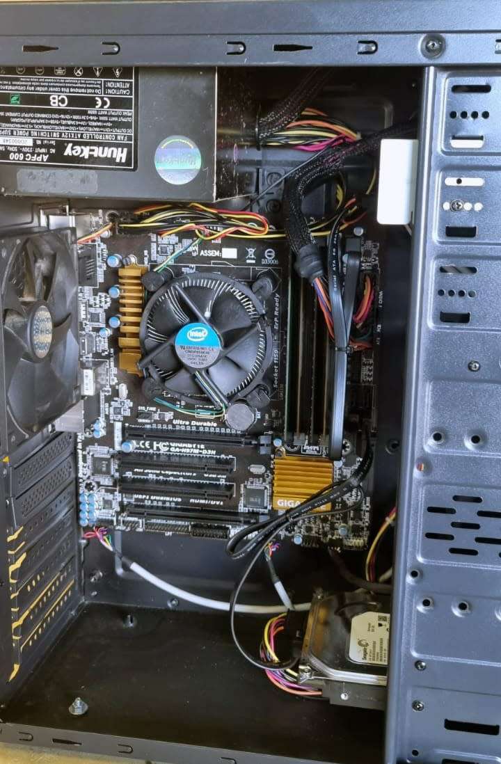 4th Gen i7 Desktop PC with 12GB RAM, 500GB HDD & Win10 Pro