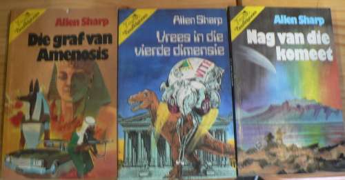 3 X interaktiewe wetenskapfiksie deur Allen Sharp(pragtige seunsboeke in Afrikaans)