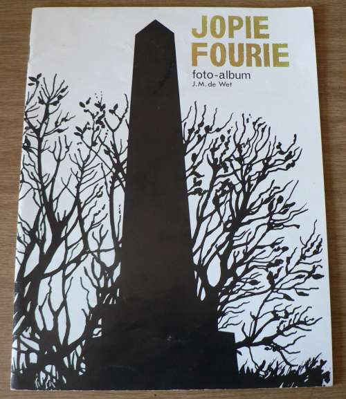 Jopie Fourie foto-album deur J.M. de Wet(baie skaars)
