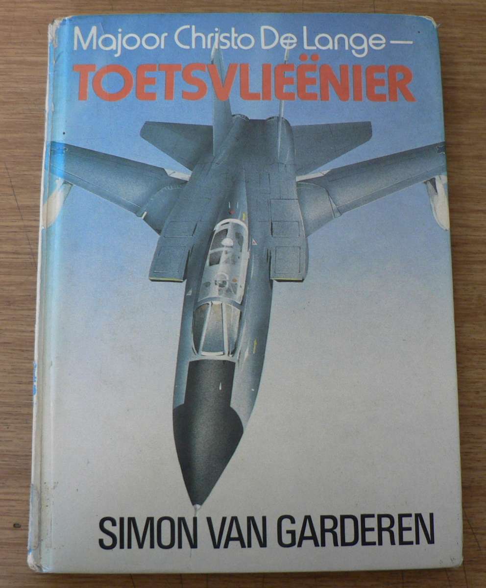 Majoor Christo de Lange-Toetsvlieenier deur Simon van Garderen