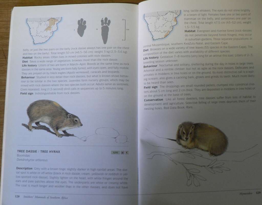 Smither`s Mammals of Southern Africa by Peter Apps