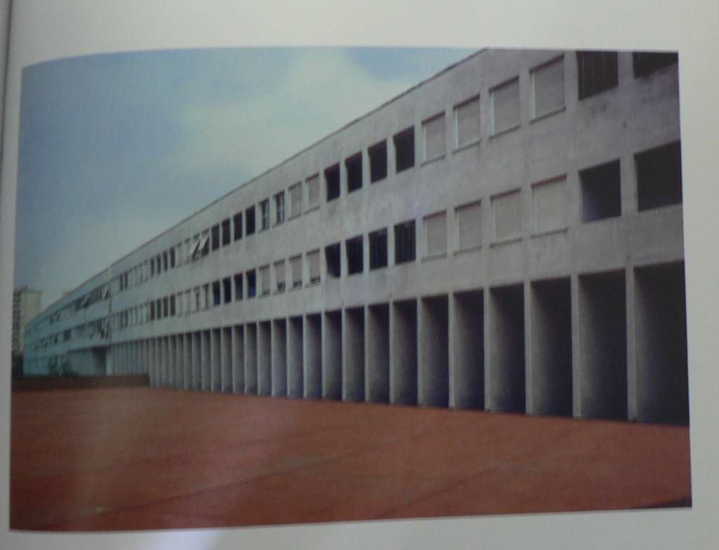 Architectural theory, from the Renaissance to the present(Taschen Book)