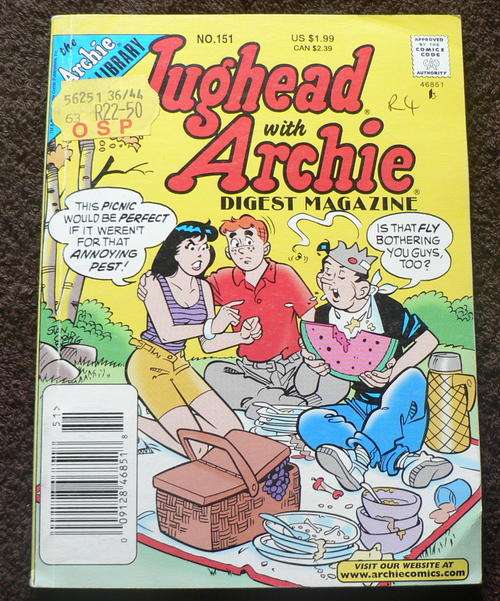 2 x  Archie comics and 6 x Archie digest magazines
