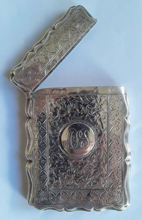Superb antique hallmarked solid silver card case. Birmingham, 1890.  95mm /  59.7g