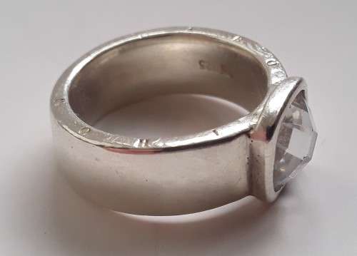 Quality!!! Designer `Thomas Sabo` cushion cut sterling silver ring. Size: M