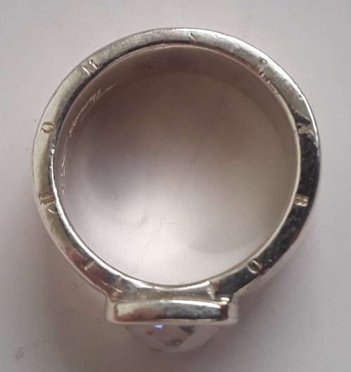 Quality!!! Designer `Thomas Sabo` cushion cut sterling silver ring. Size: M