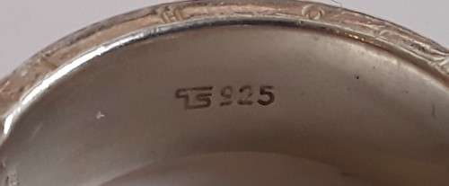 Quality!!! Designer `Thomas Sabo` cushion cut sterling silver ring. Size: M