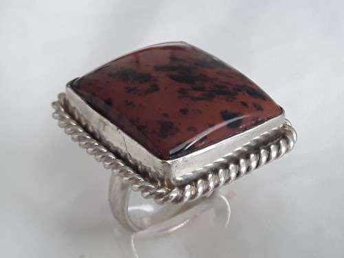 Amazing solid sterling silver ring with large jasper gemstone. Stamped: 925