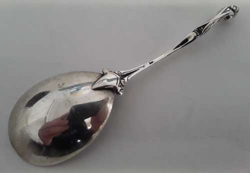 Early Dutch solid silver caddy spoon by Gebruder Niekerk.