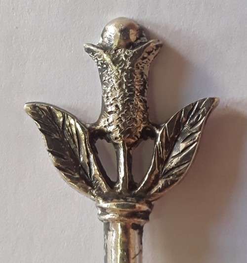 Pair of sterling silver spoons.  Weight:  19.13g