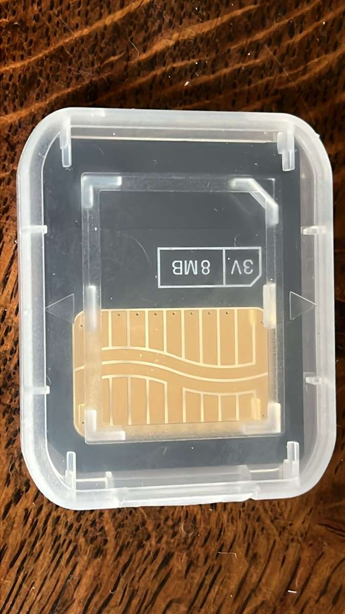 Olympus Camedia C-220 Zoom Camera, with Accessories, details below