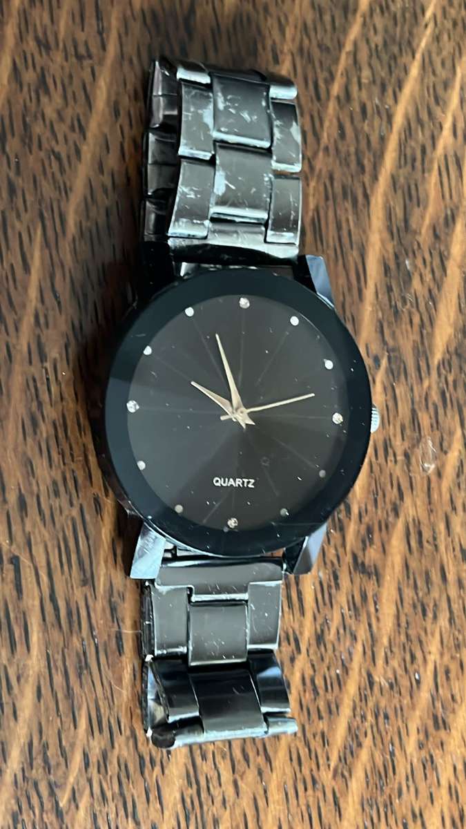Fashion Dress Watch - Black with Metal Strap, details below
