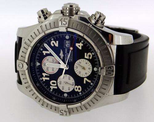 BREITLING SUPER AVENGER GENT'S WRISTWATCH