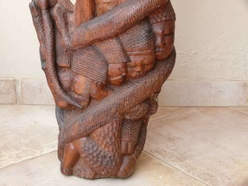 Zulu ethnic art statue carved in a dark hard wood.