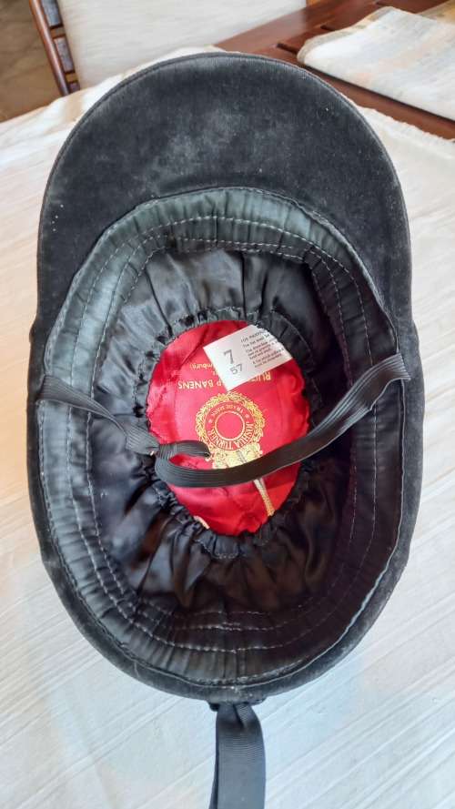 Horse riding helmet black, Joshua Turner brand.