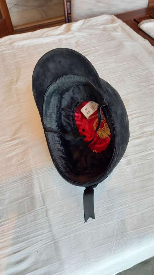 Horse riding helmet black, Joshua Turner brand.