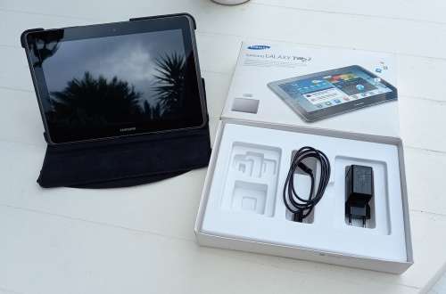 Samsung Galaxy Tab.2 tablet, 10.1 inch screen.