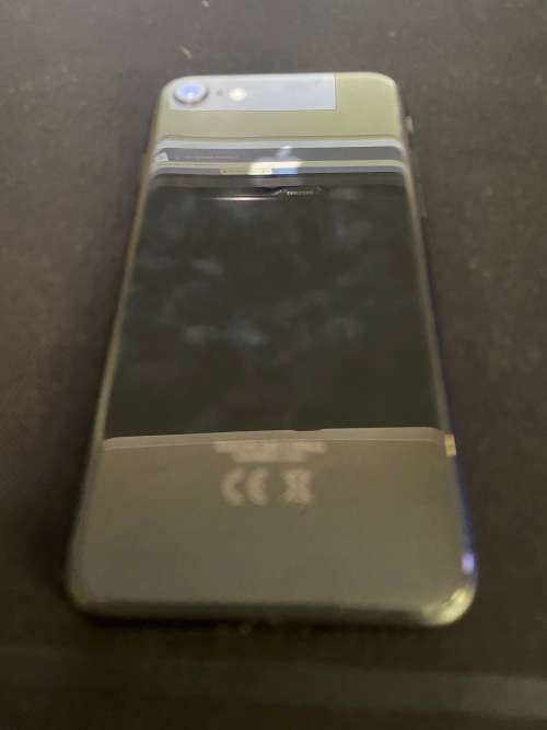 iPhone 8 For Parts (No Reserve)