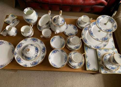 Tea/dinner set
