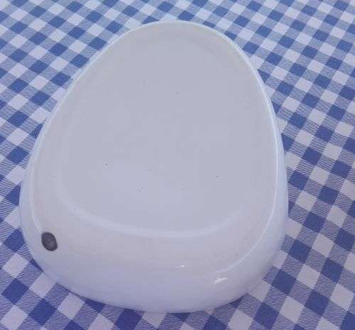 WHITE ENAMEL BED PAN