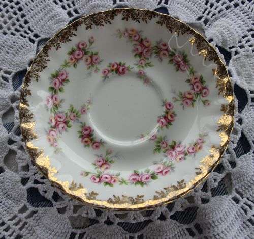 ROYAL ALBERT SAUCER   DIMITY ROSE