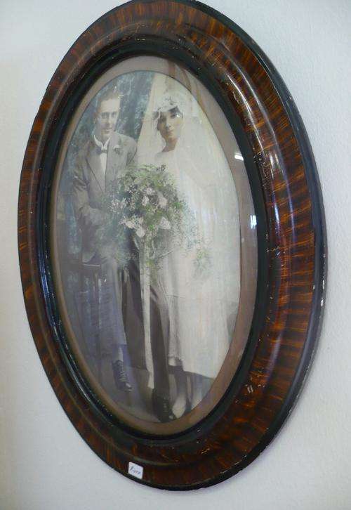 OU BOLGLAS RAAM MET TROU FOTO