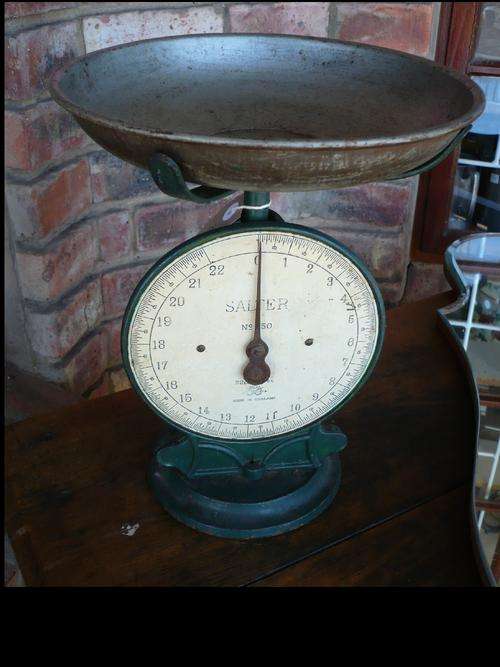 SALTER SCALE  NO 50 22 LB