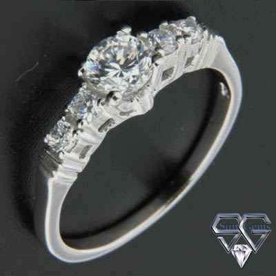 Solid 925 Sterling Silver & CZ size 7# + 2.31g