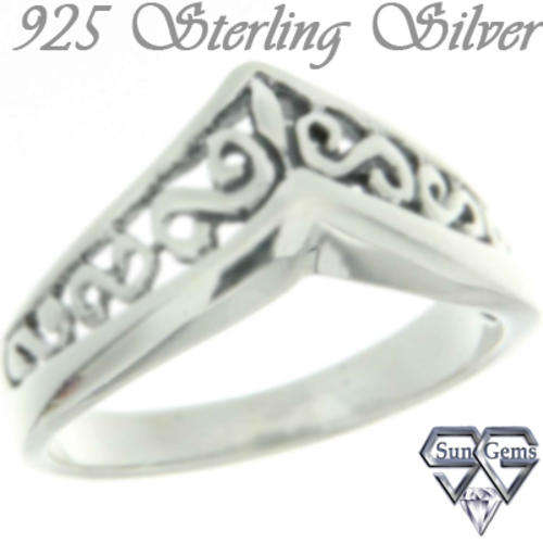 Solid 925 Sterling Silver ring size #7 + 3.33g