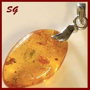 Solid 925 steling silver and 100% natural Amber gemstone pendant