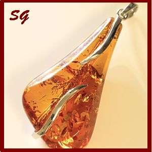 Solid 925 steling silver and 100% natural Amber gemstone pendant