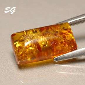 Natural Amber: 11.7mm X 5.95mm, 1.215cts