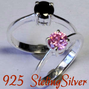 Solid 925 Sterling Silver & Russian created AAA++ CZ ring size 7.5# +3.08g