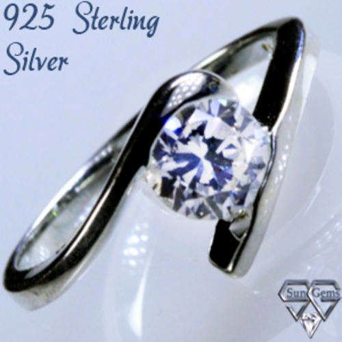 Solid 925 Sterling Silver & Russian AAA+ CZ ring size 8# + 3.34g