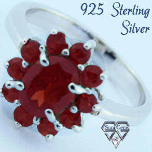 Solid 925 Sterling Silver & Garnet ring size 7# +  4.48g