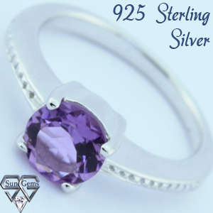Solid 925 Sterling Silver & Amethyst ring size 7# + 3.65g