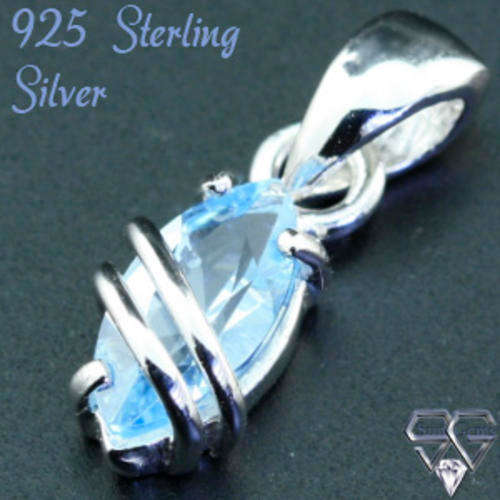 Solid 925 Sterling Silver & Topaz pendant 18mm +  1.29g
