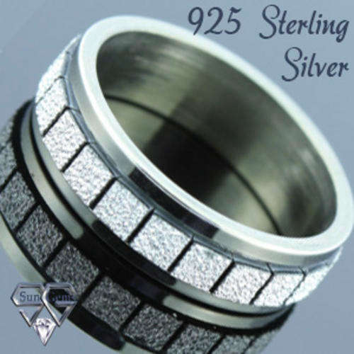 Solid Stainless Steel ring size 8.5# + 2.22g
