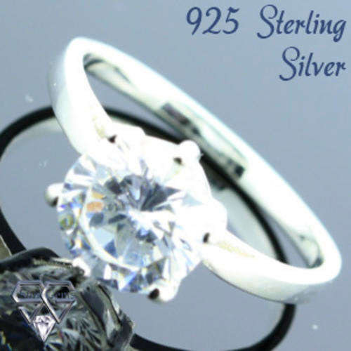 Solid 925 Sterling Silver & CZ ring size 7.5# + 3.32g