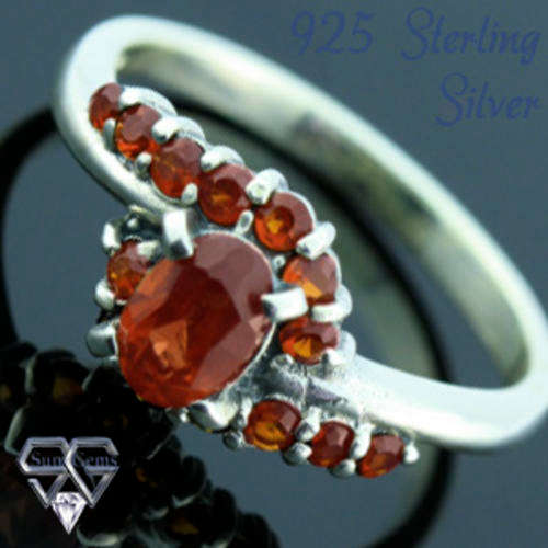 Solid 925 Sterling Silver & Garnet ring size 8# + 2.16g