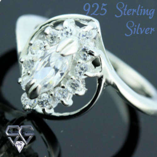 Solid 925 Sterling Silver & CZ ring size 7.5# + 3.88g