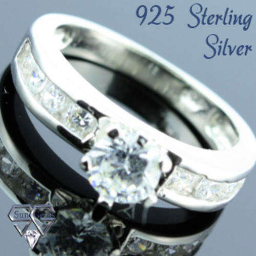 Solid 925 Sterling Silver & CZ ring size 7.5# + 3.88g