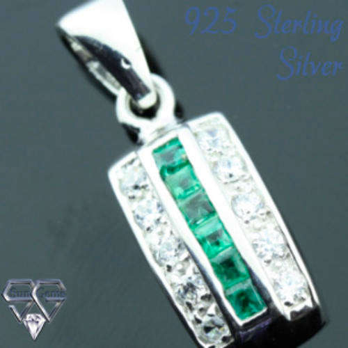 Solid 925 Sterling Silver & Emerald + CZ pendant 27mm + 2.71g