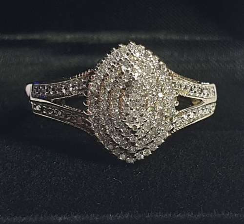 9ct White Gold Diamond engagement Ring