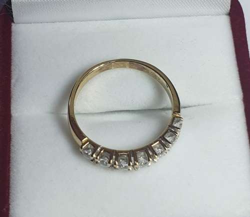 9ct Yellow Gold Ring
