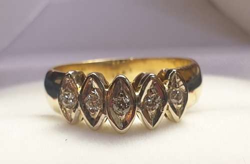 9ct Yellow Gold Diamond Ring
