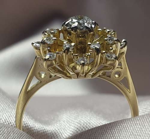 18ct Yellow Gold&Diamond Ring