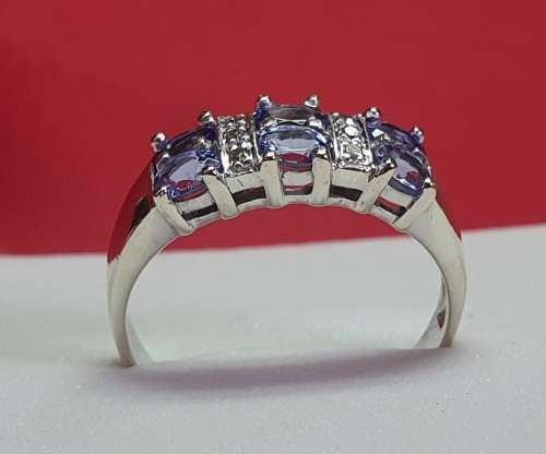14ct White Gold Diamond Ring