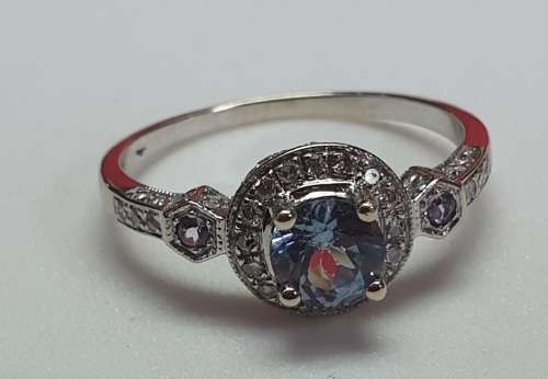 9ct White Gold Diamond Ring